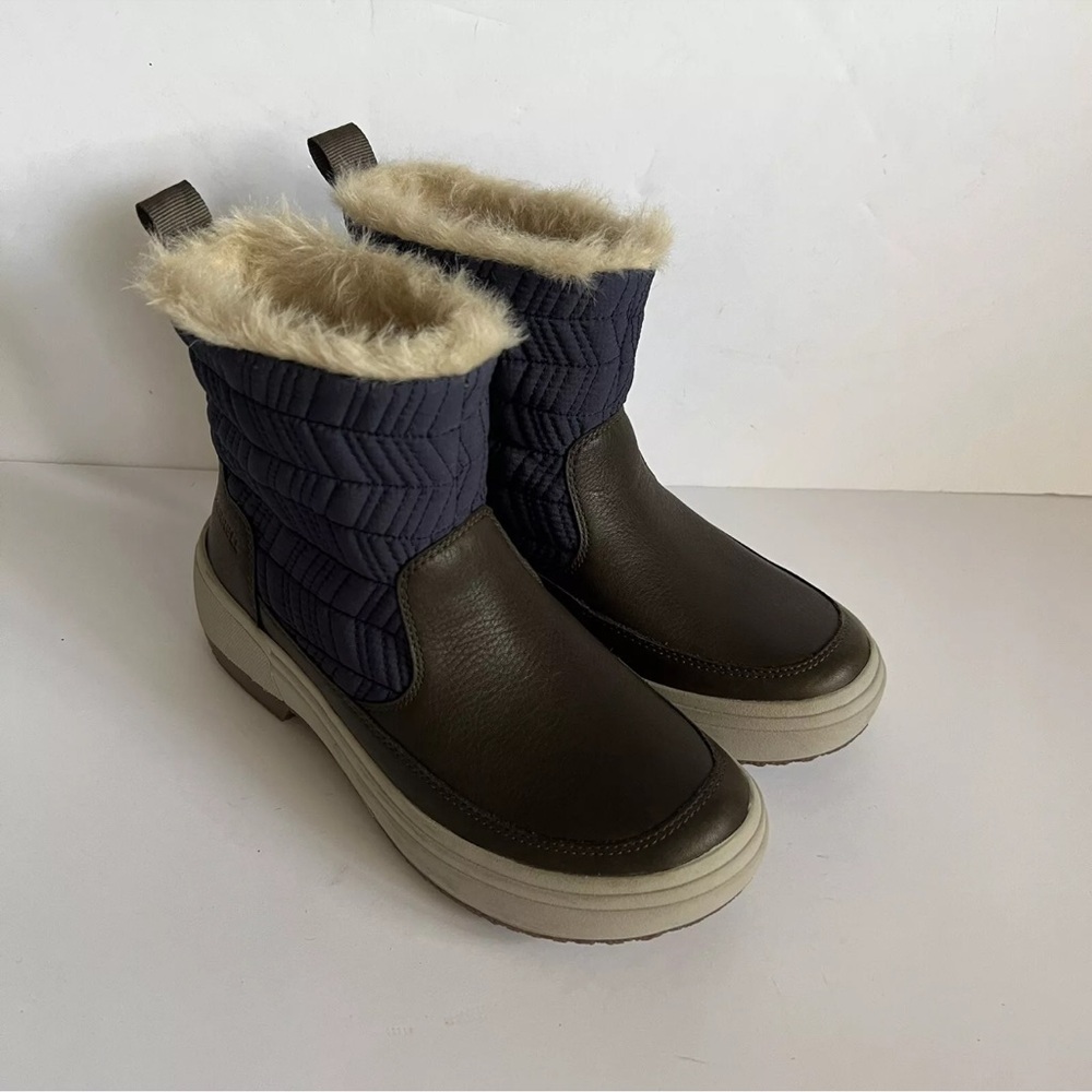 Merrell Women's Haven Bluff WP Peacoat Ankle Boot Faux Fur J17852 Size 5 NEW